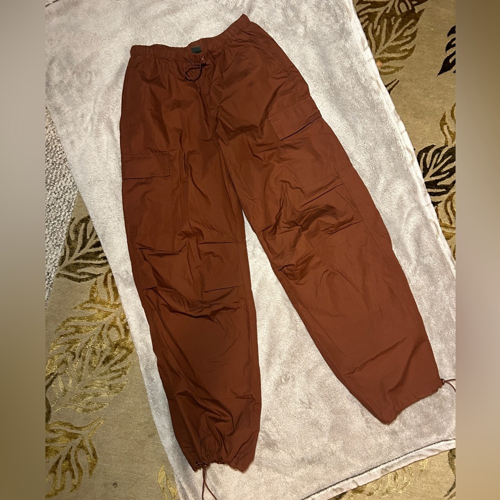 Wild Fable brown baggy parachute cargo pants
